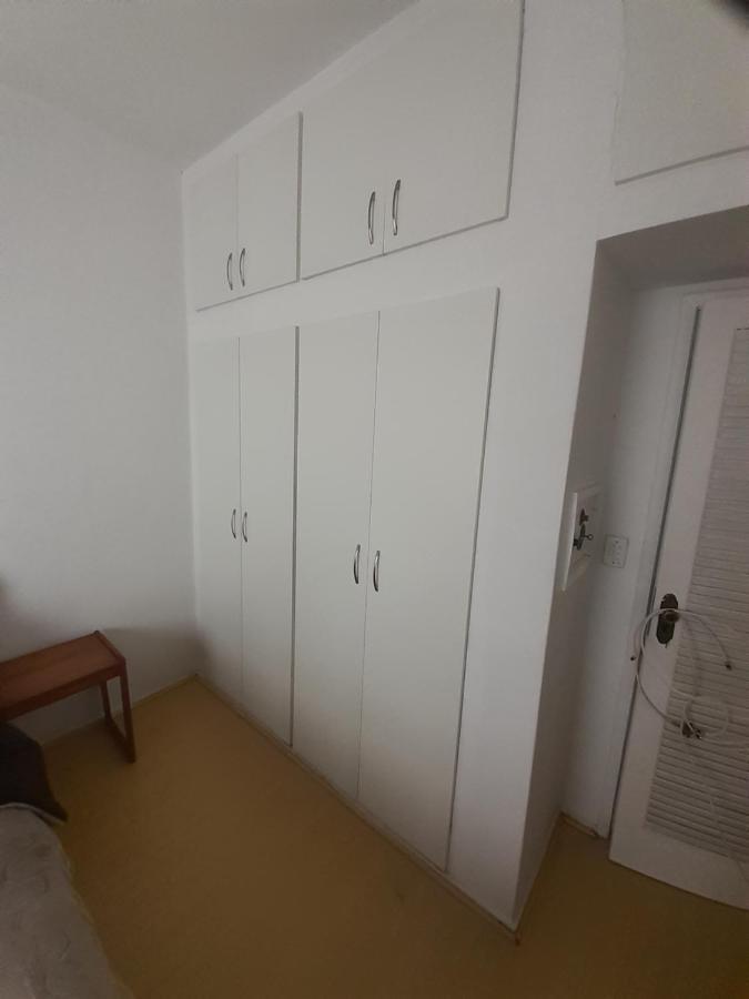 Maravilhoso E Sala Ate 4 Pessoas No Leblon Na Av Ataulfo De Paiva 公寓 里约热内卢