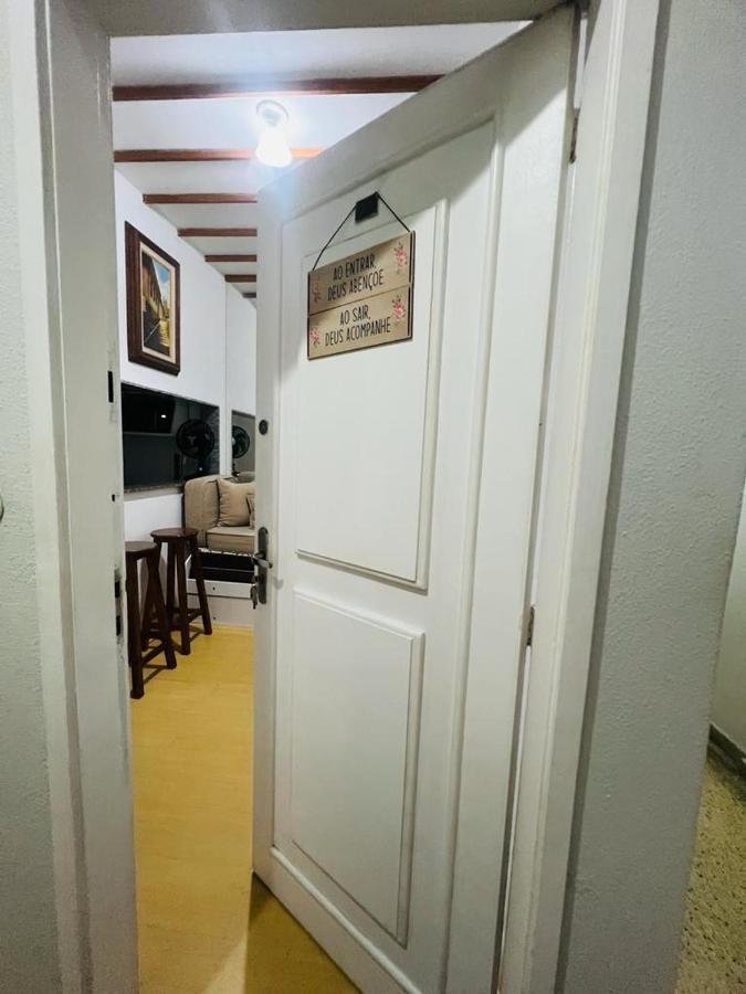 Maravilhoso E Sala Ate 4 Pessoas No Leblon Na Av Ataulfo De Paiva